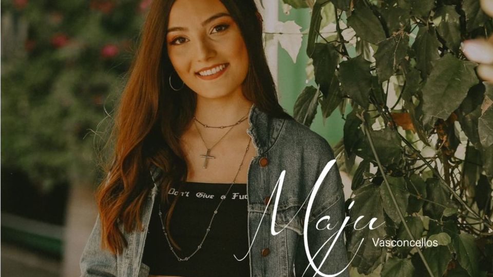 Maju 15 anos - Book Fotográfico