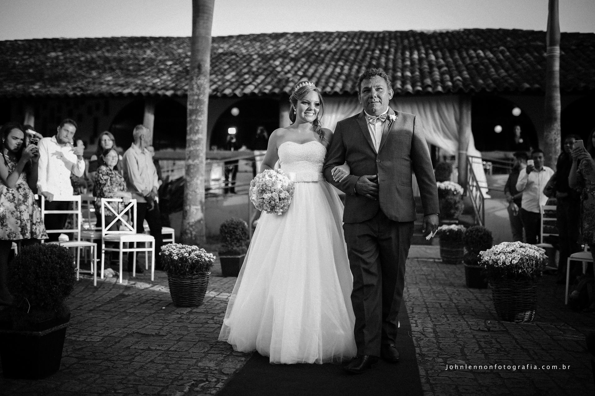 Foto CASAMENTO LINDSAY E THIAGO - SÃO JOSÉ DO RIO PRETO - SP - 18.08.18 Foto CASAMENTO LINDSAY E THIAGO - SÃO JOSÉ DO RIO PRETO - SP - 18.08.18 - Imagem 3