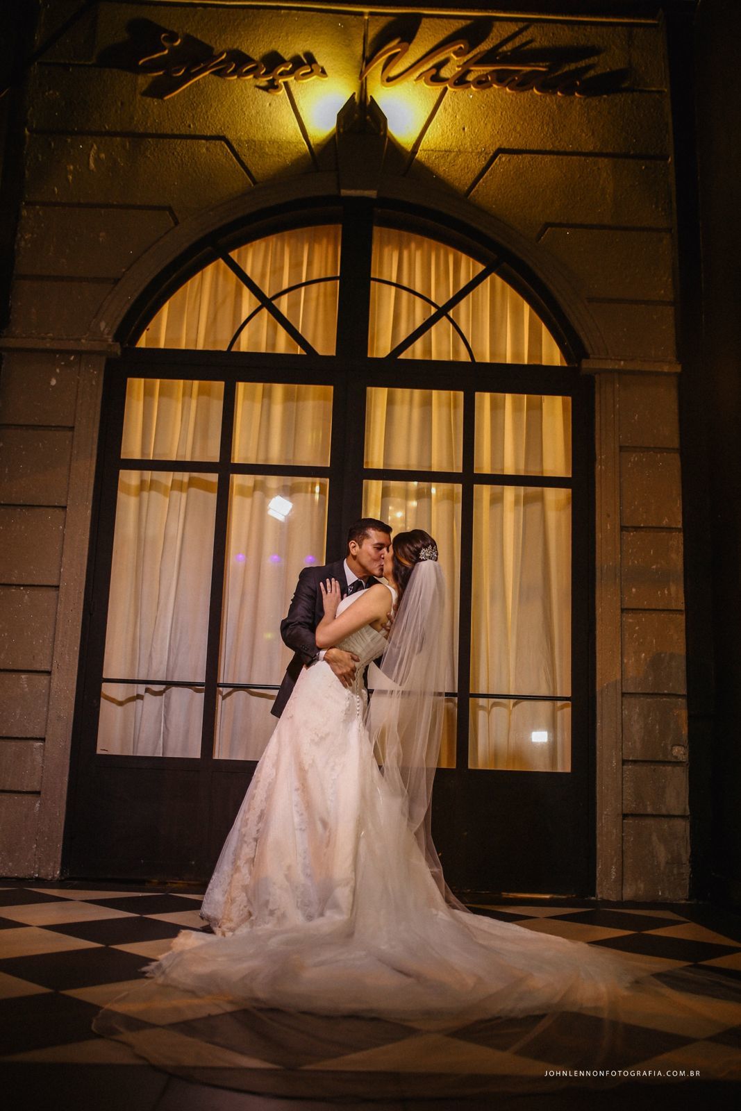 Foto CASAMENTO JULIANA E ALEXANDRE Foto CASAMENTO JULIANA E ALEXANDRE - Imagem 2