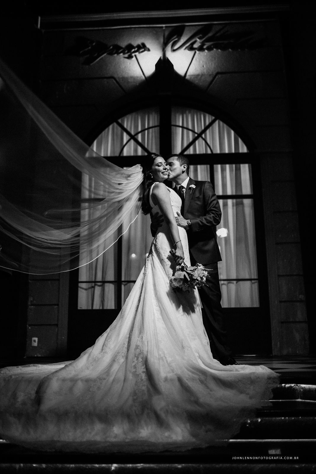 Foto CASAMENTO JULIANA E ALEXANDRE Foto CASAMENTO JULIANA E ALEXANDRE - Imagem 4